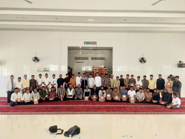 60 Peserta Tamat DIROSA, Wahdah Islamiyah Sinjai Gelar Tasyakuran dan Tabligh Akbar Semarak Zulhijah