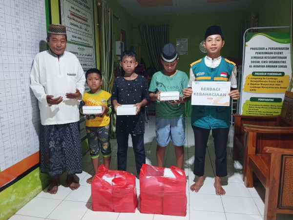 WIZ Sinjai Tebar Kebahagiaan untuk Anak Yatim dan Disabilitas di Panti Asuhan Al-Hidayah Amanah