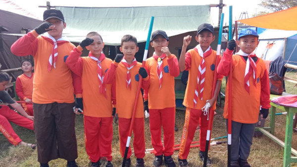 Perdana! SDIT Wahdah Sinjai Meriahkan Perkemahan HUT RI ke-80 di Sinjai Utara