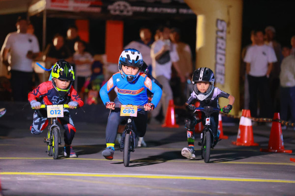 Muhammad Khalid Syafei Harumkan Nama SD Unggulan Al-Wahdah Sinjai Lewat Kompetisi Pushbike 2025