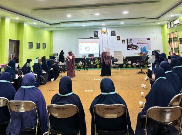 Diklat Kepemimpinan I: Cetak Kader Muslimah Visioner dan Berintegritas